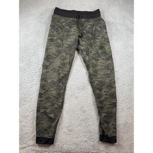 BYLT Performance Elite Jogger Pants Mens M Green Camouflage Stretch Atleisure